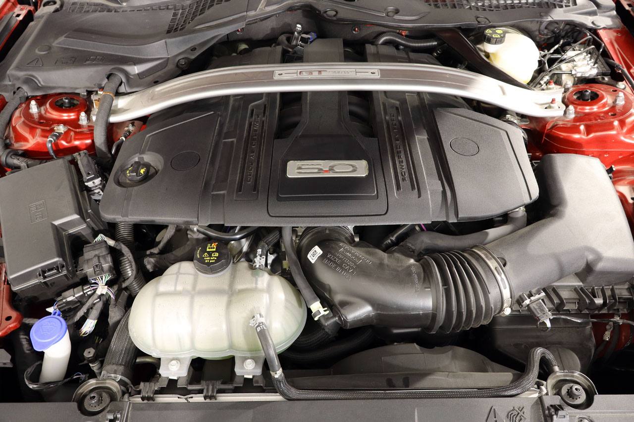 Ford Mustang 5.0 V8 Cabrio California Special 450cv