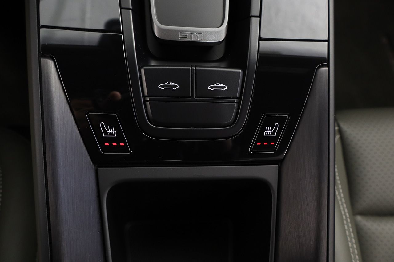 Porsche 911 992 Targa 4 GTS 480cv