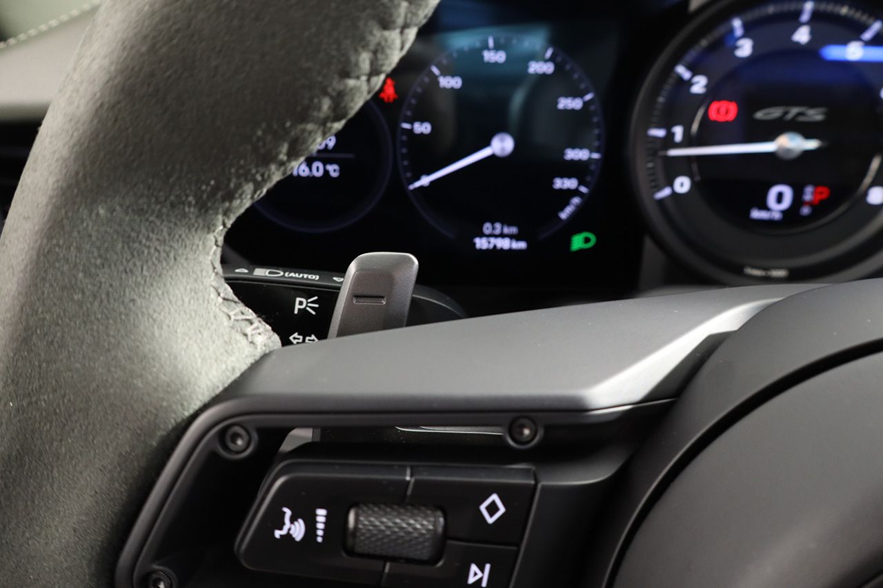 Porsche 911 992 Targa 4 GTS 480cv