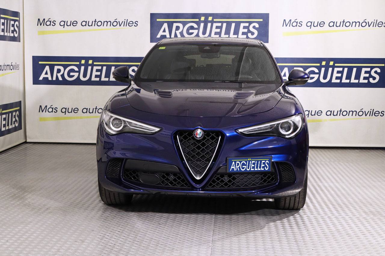 Alfa Romeo Stelvio Quadrifoglio 2.9 V6 Bi-turbo 510cv