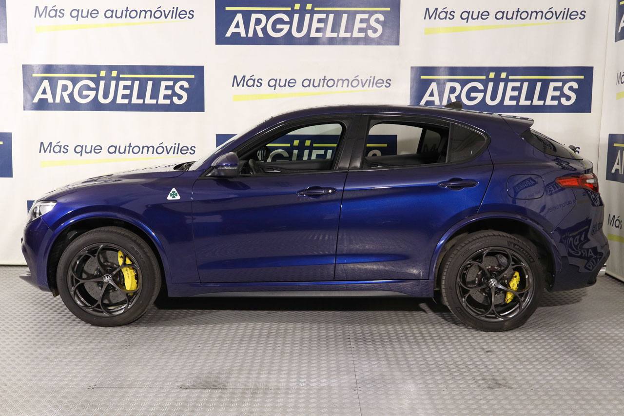 Alfa Romeo Stelvio Quadrifoglio 2.9 V6 Bi-turbo 510cv