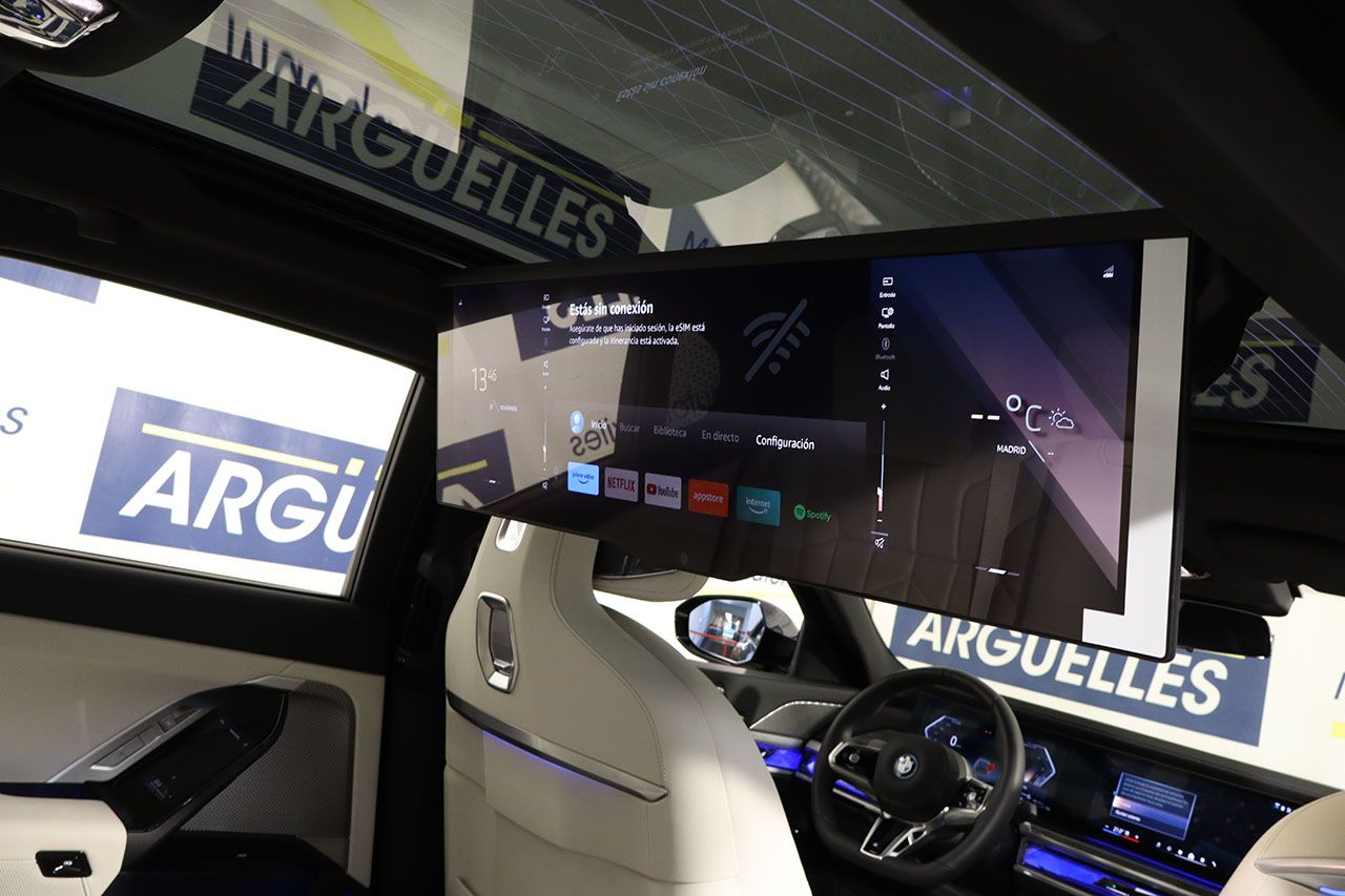 BMW 750e xDrive M Sport 489cv FULL EQUIPE