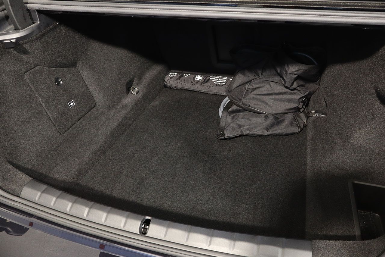 BMW 750e xDrive M Sport 489cv FULL EQUIPE