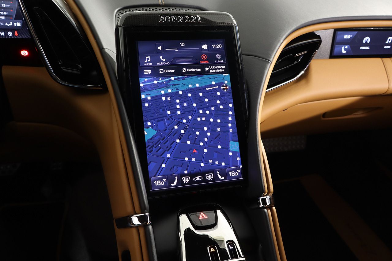 Ferrari Roma V8  FULL CARBON 620cv