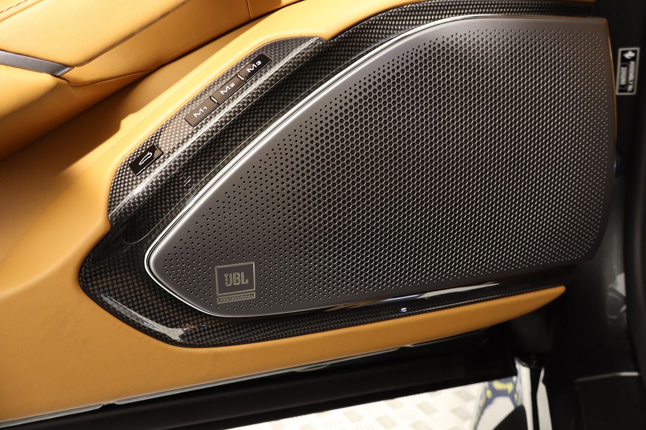 Ferrari Roma V8  FULL CARBON 620cv