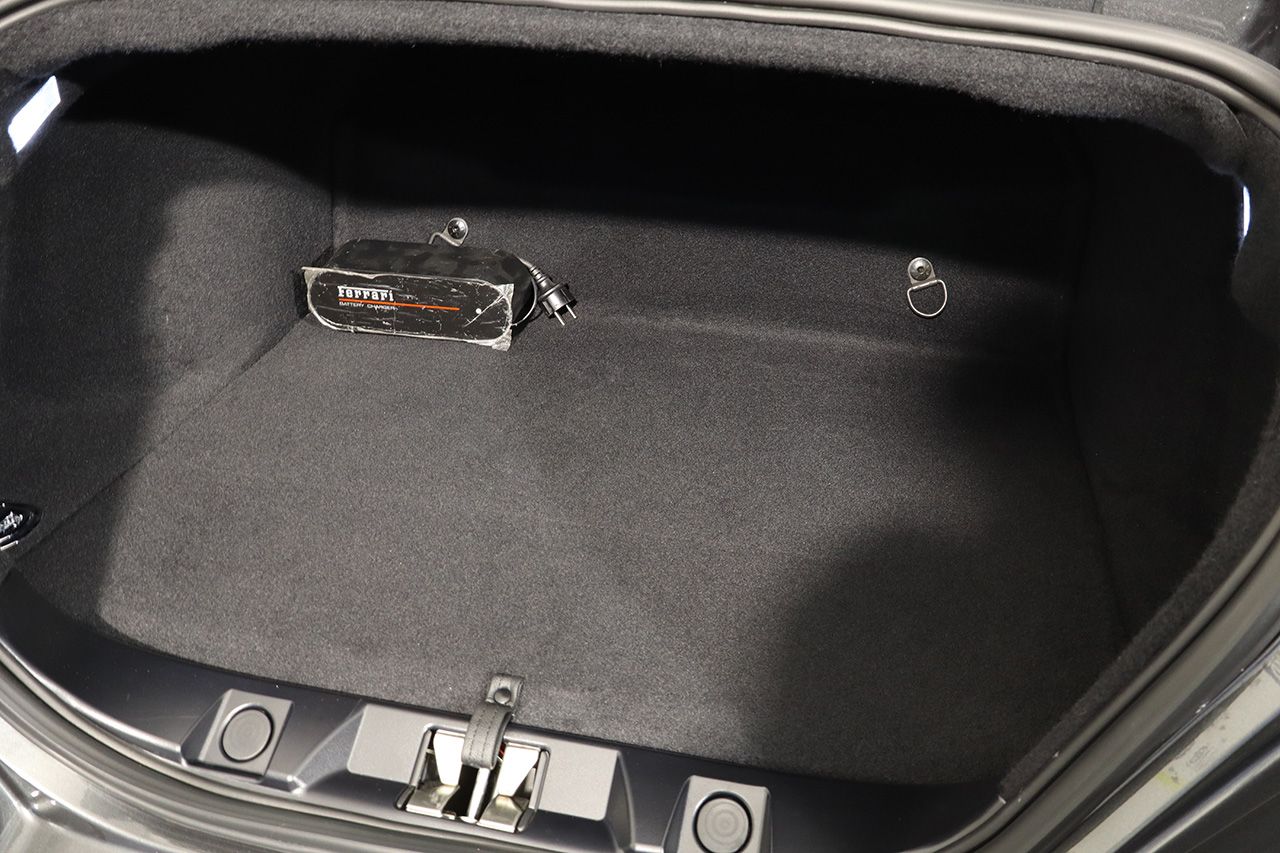 Ferrari Roma V8  FULL CARBON 620cv