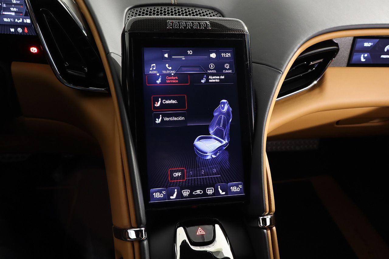 Ferrari Roma V8 FULL CARBON 620cv