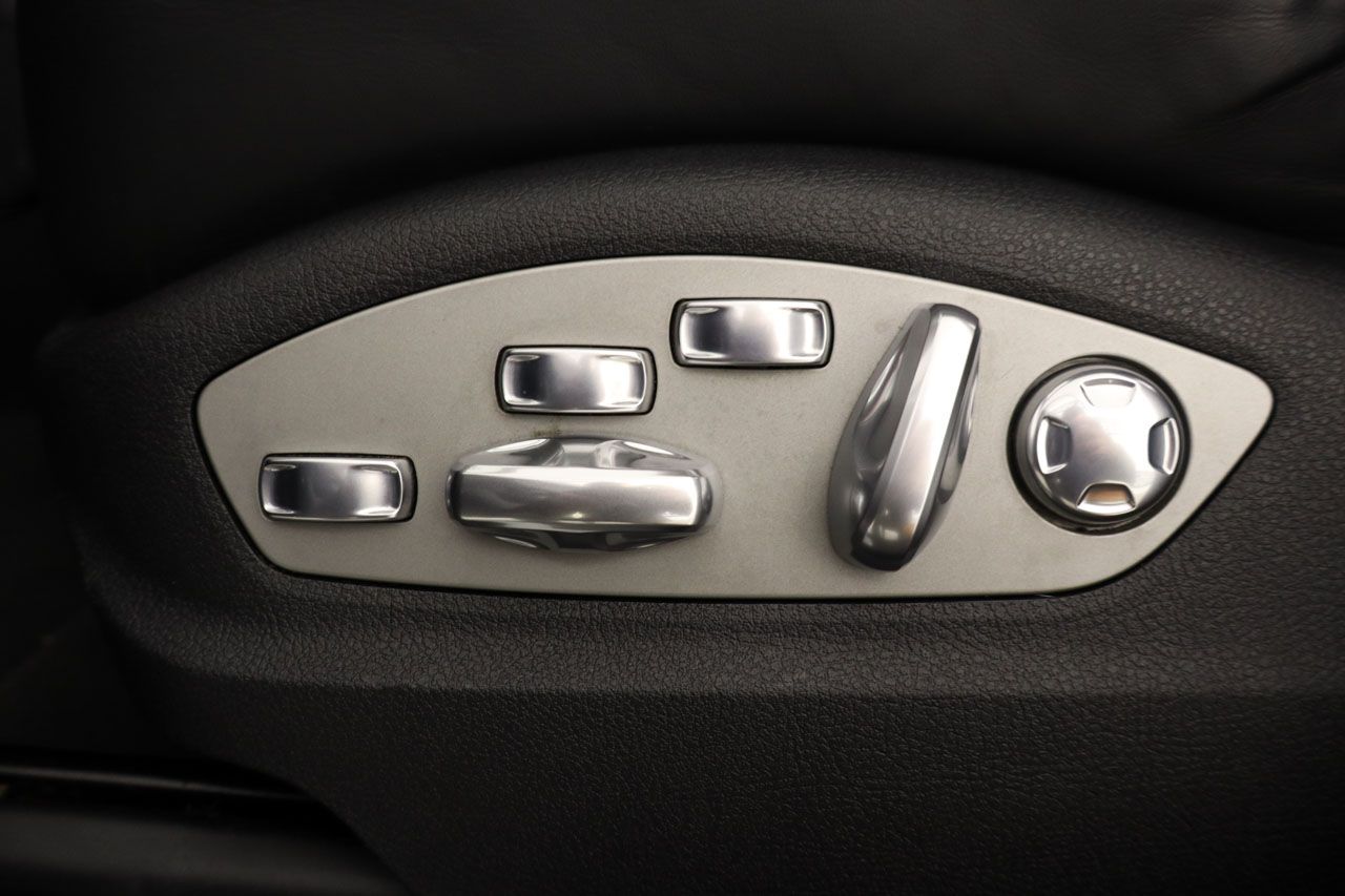 Porsche Macan Turbo 440cv