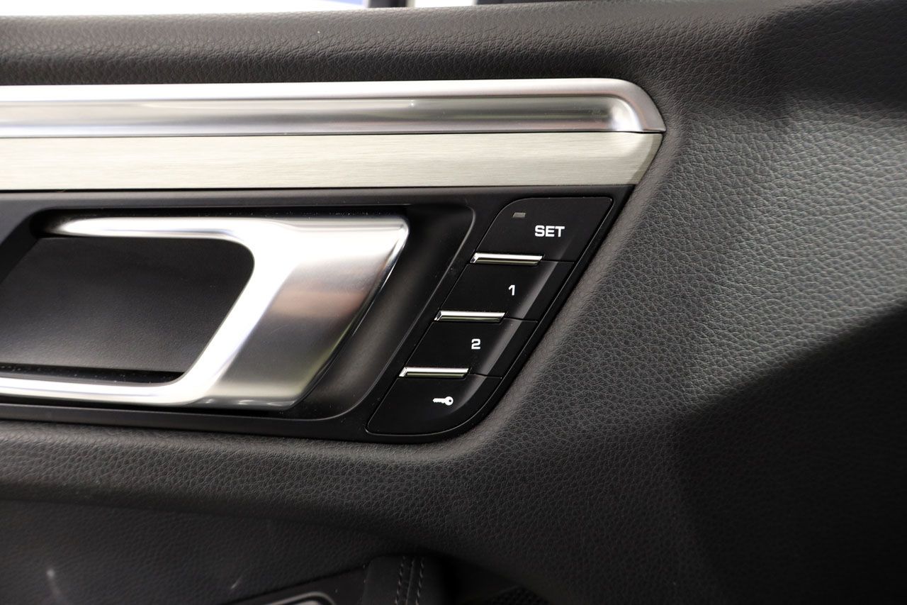 Porsche Macan Turbo 440cv