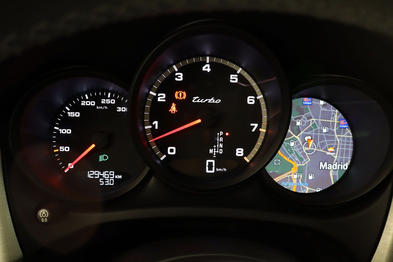 Porsche Macan Turbo 440cv