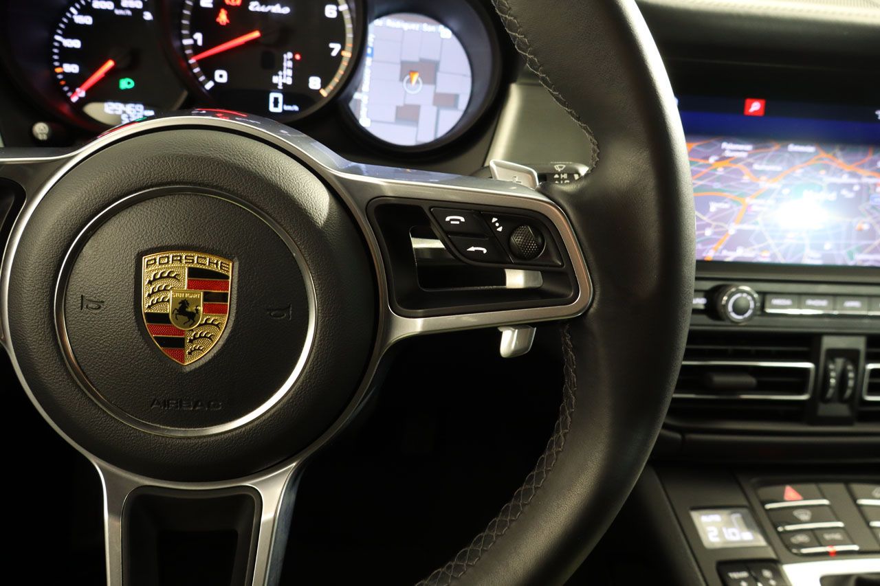 Porsche Macan Turbo 440cv