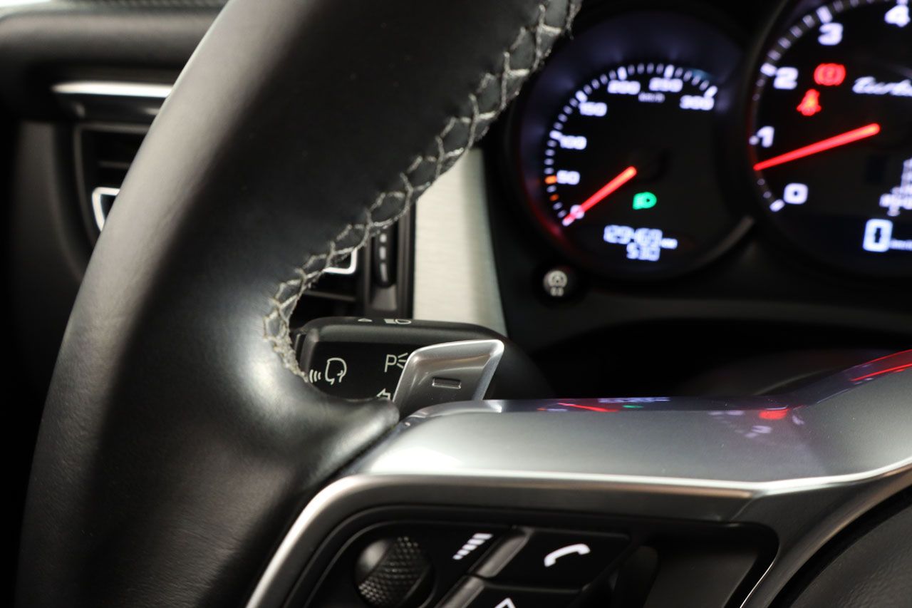 Porsche Macan Turbo 440cv