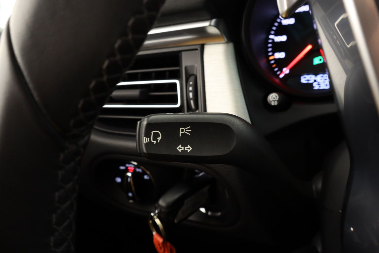 Porsche Macan Turbo 440cv