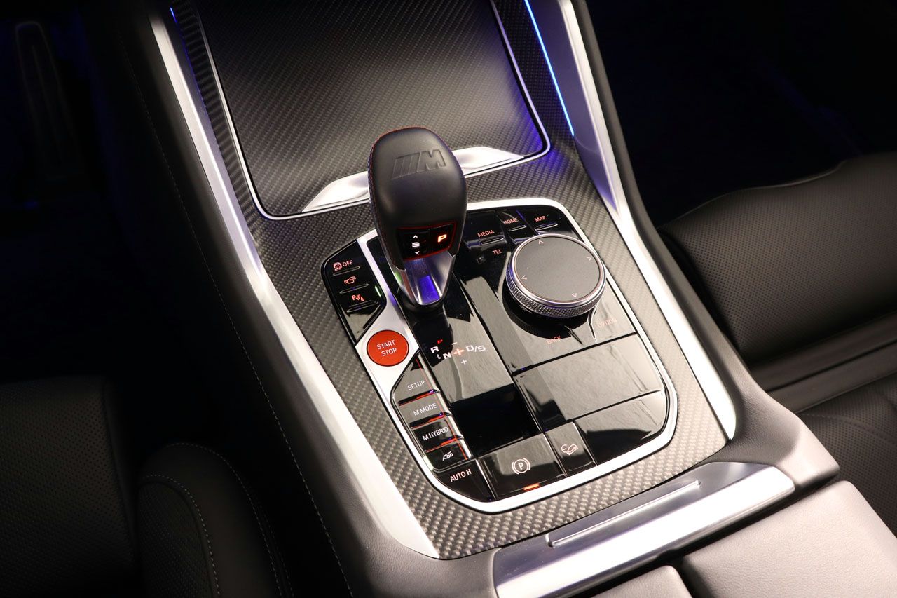 BMW XM 4.4 PHEV 653cv