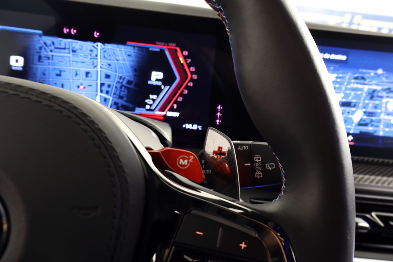 BMW XM 4.4 PHEV 653cv