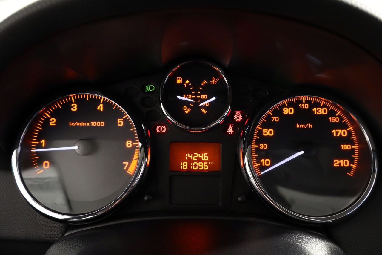 Peugeot 207 CC 1.6 VTi 16v 120cv