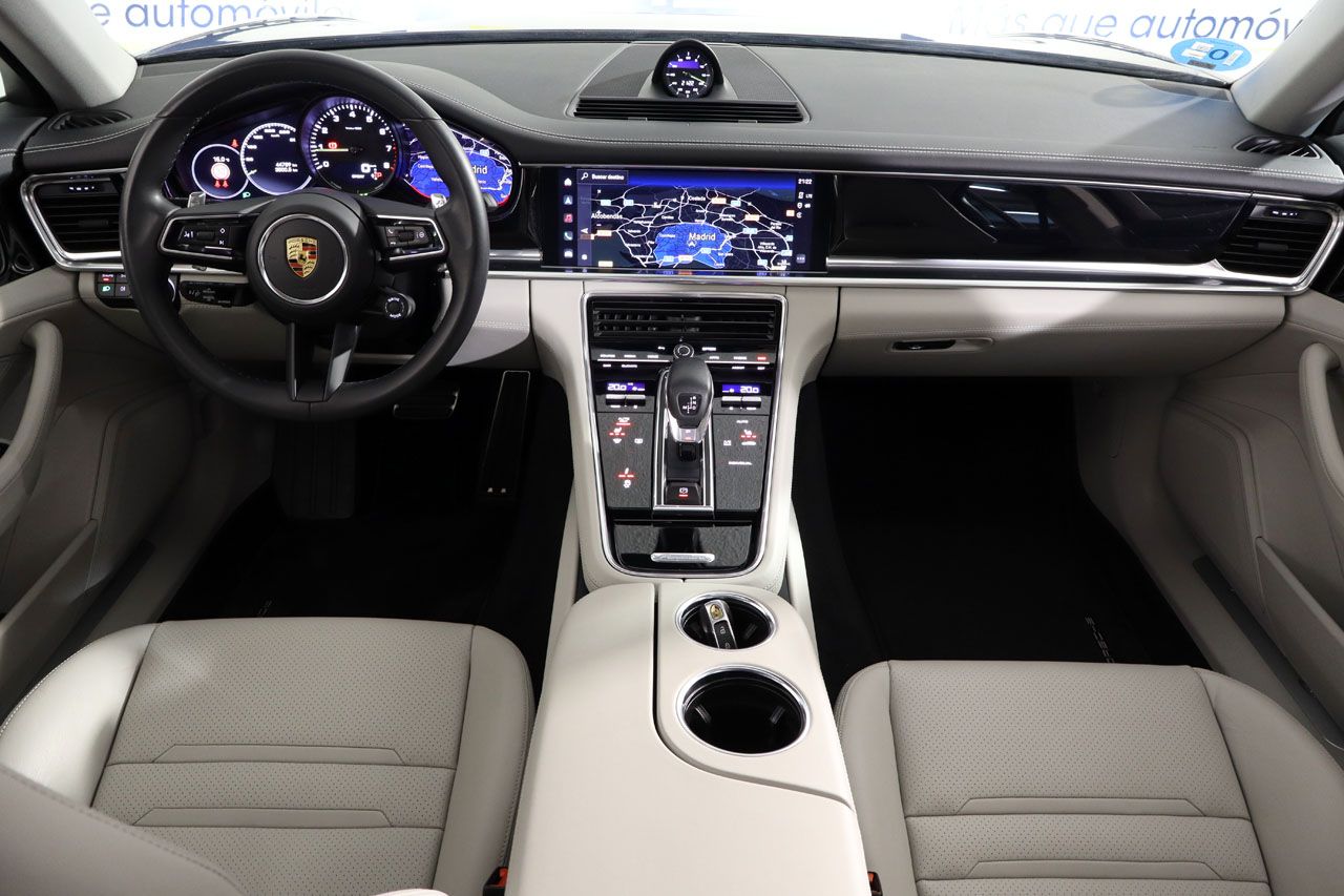 Porsche Panamera 4 E Hybrid 462cv