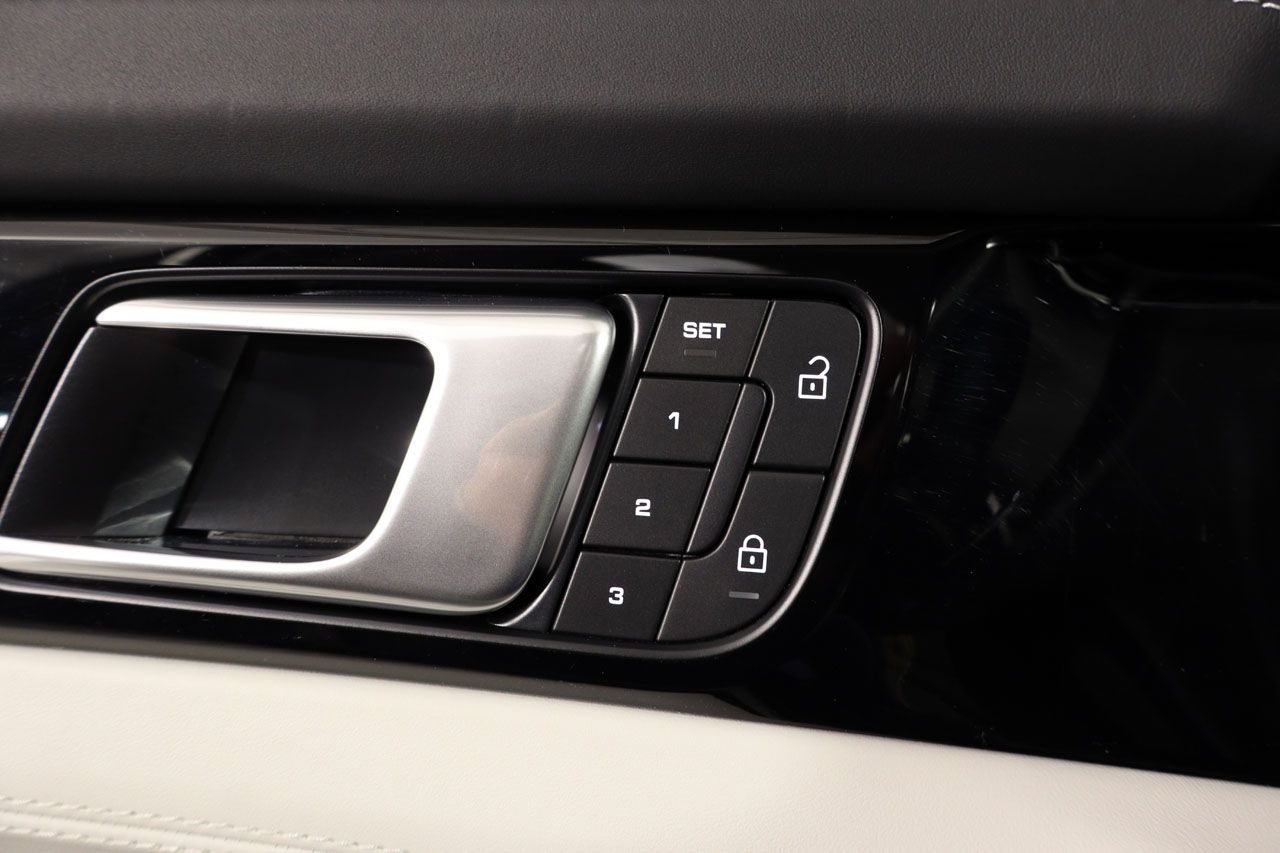 Porsche Panamera 4 E Hybrid 462cv