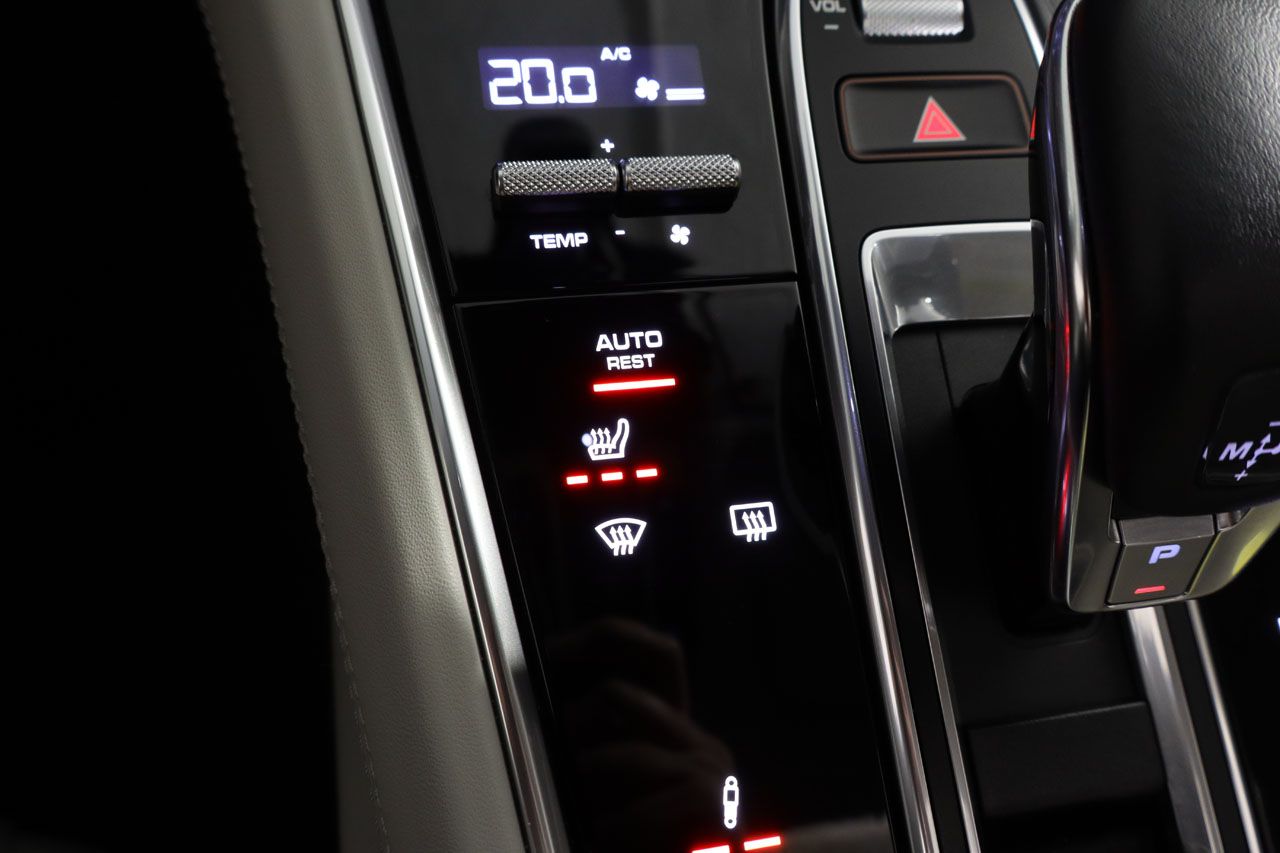 Porsche Panamera 4 E Hybrid 462cv