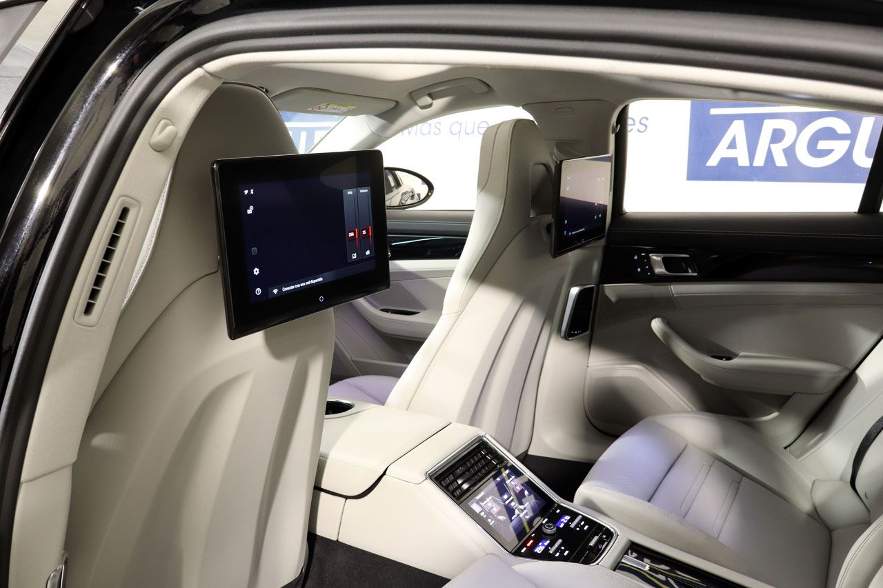 Porsche Panamera 4 E Hybrid 462cv