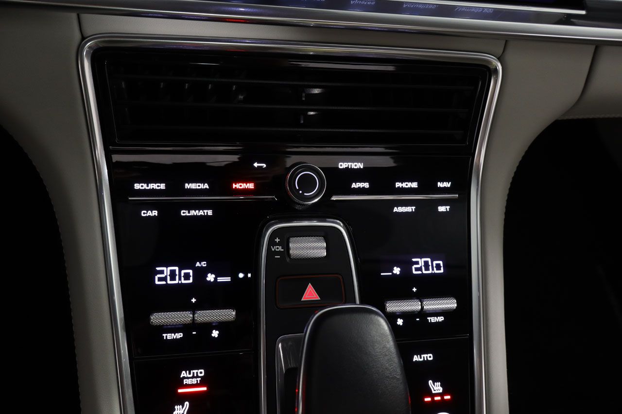 Porsche Panamera 4 E Hybrid 462cv