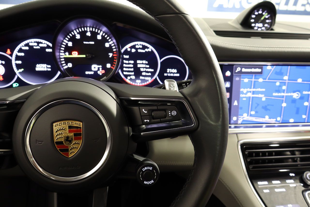 Porsche Panamera 4 E Hybrid 462cv