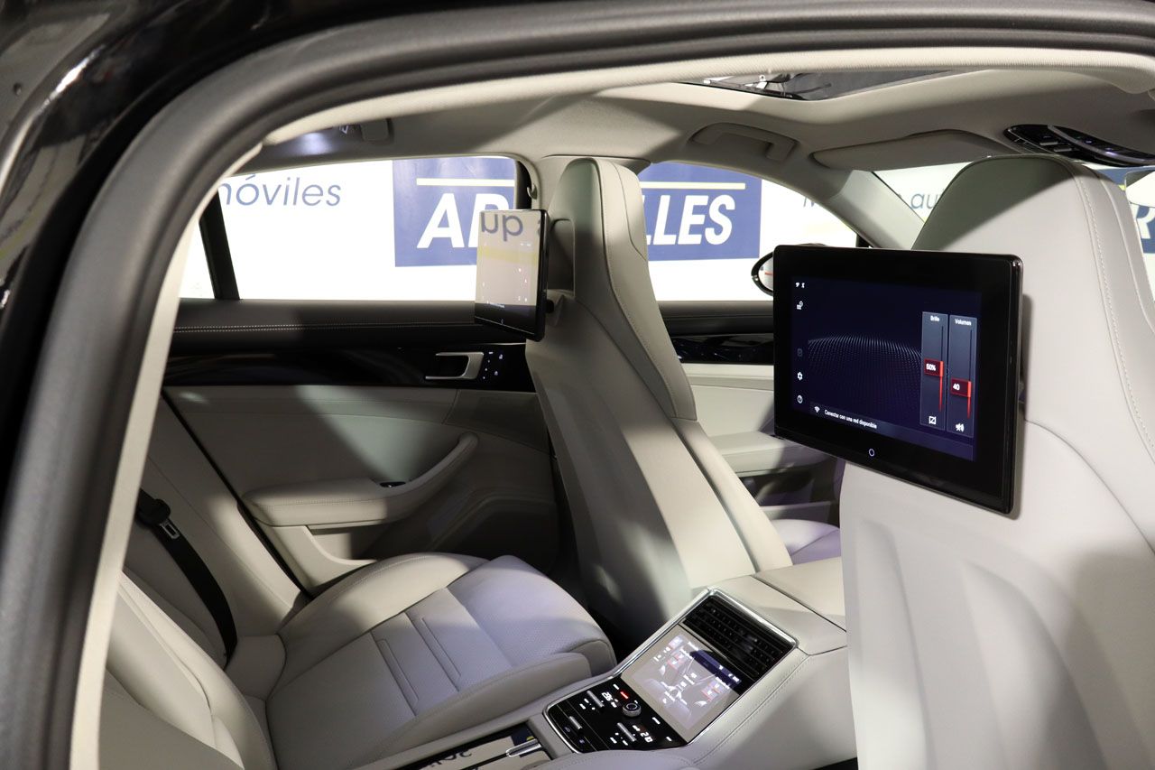 Porsche Panamera 4 E Hybrid 462cv