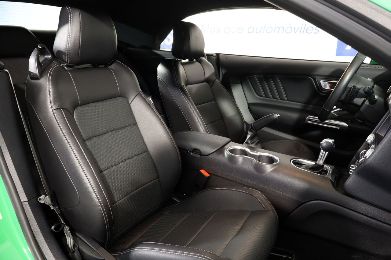 Ford Mustang 5.0 V8 GT Ti-VCT 450cv AUT