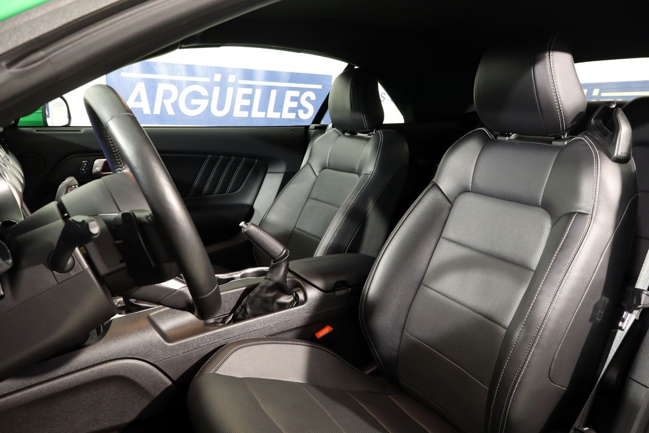 Ford Mustang 5.0 V8 GT Ti-VCT 450cv AUT