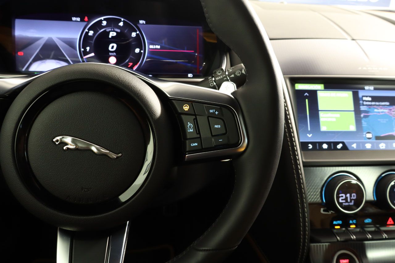 Jaguar F Type 5.0 V8 450PS Auto R Dynamic 450cv