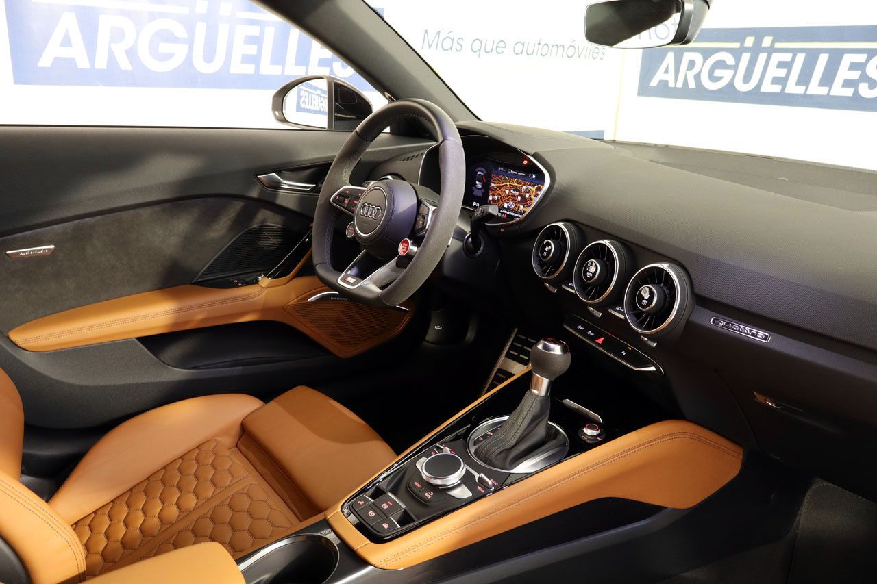 Audi TT RS Roadster 2.5 TFSI Quattro S Tronic 400cv