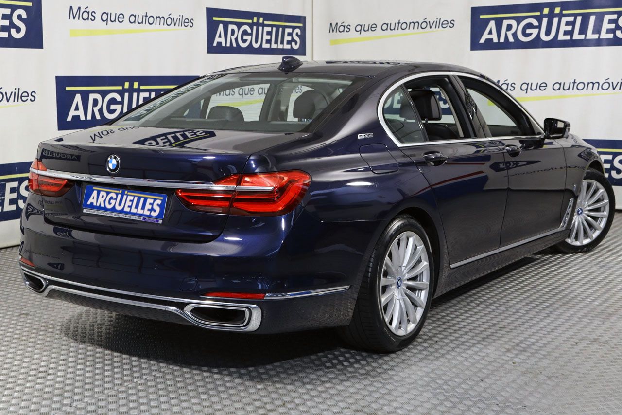 BMW 740 e iPerformance 326cv