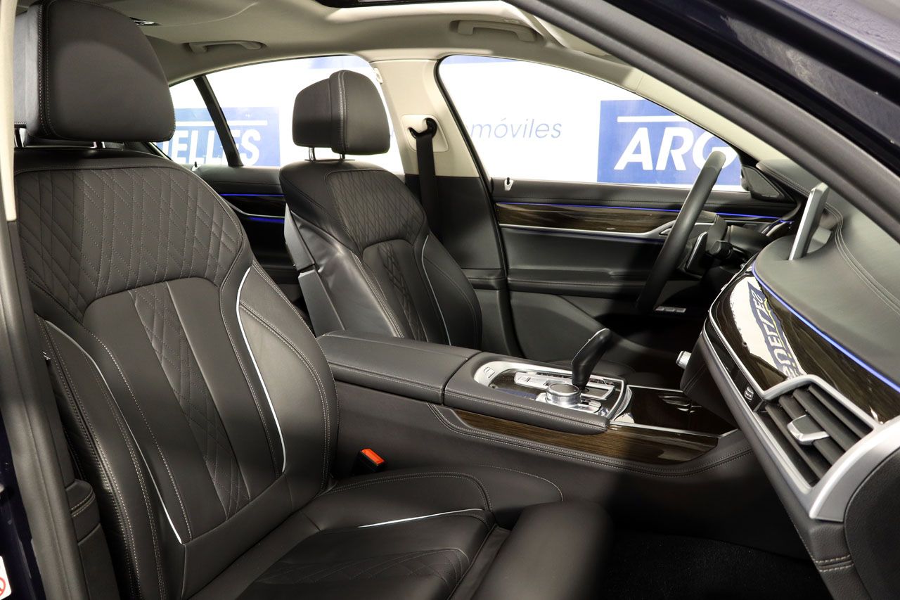 BMW 740 e iPerformance 326cv