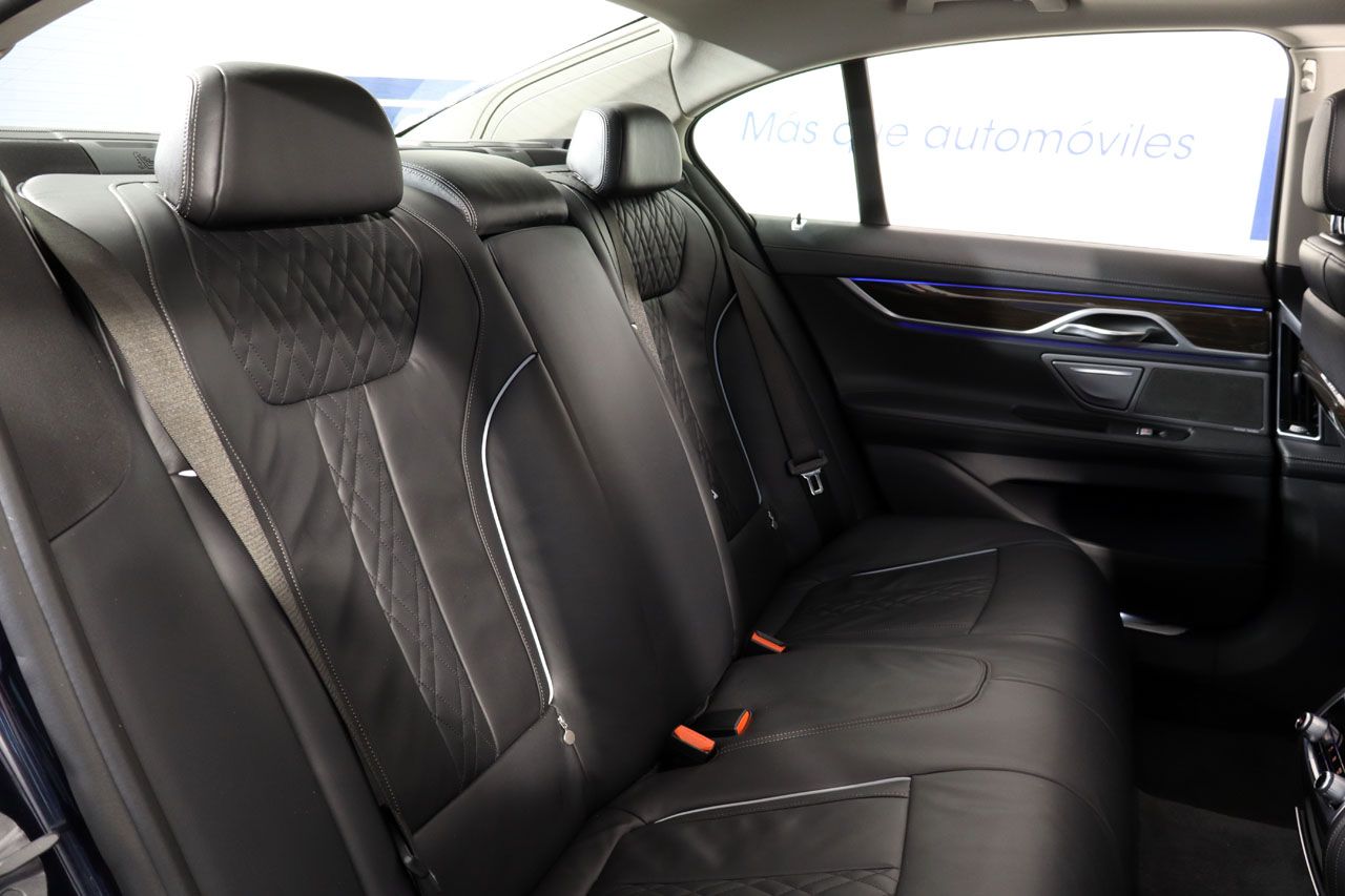 BMW 740 e iPerformance 326cv