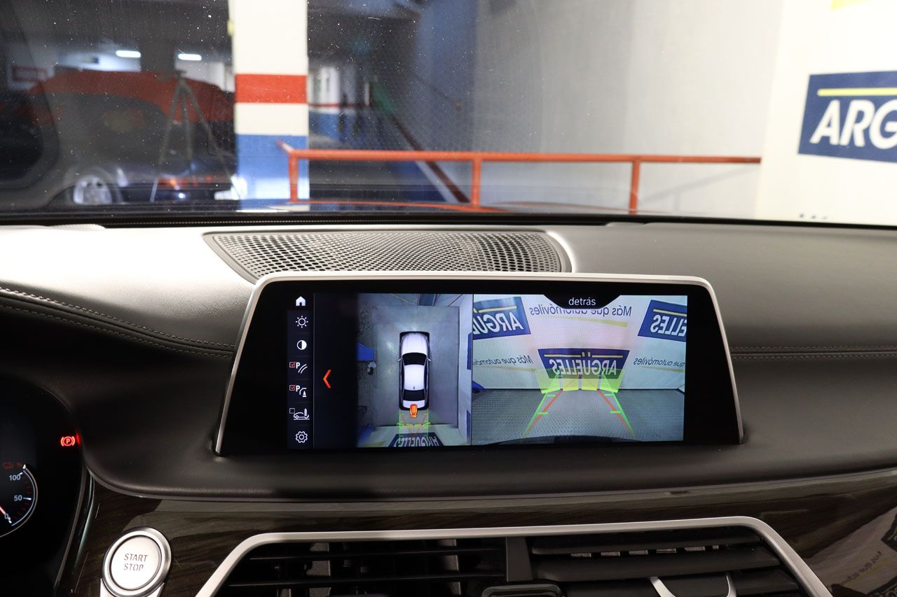 BMW 740 e iPerformance 326cv