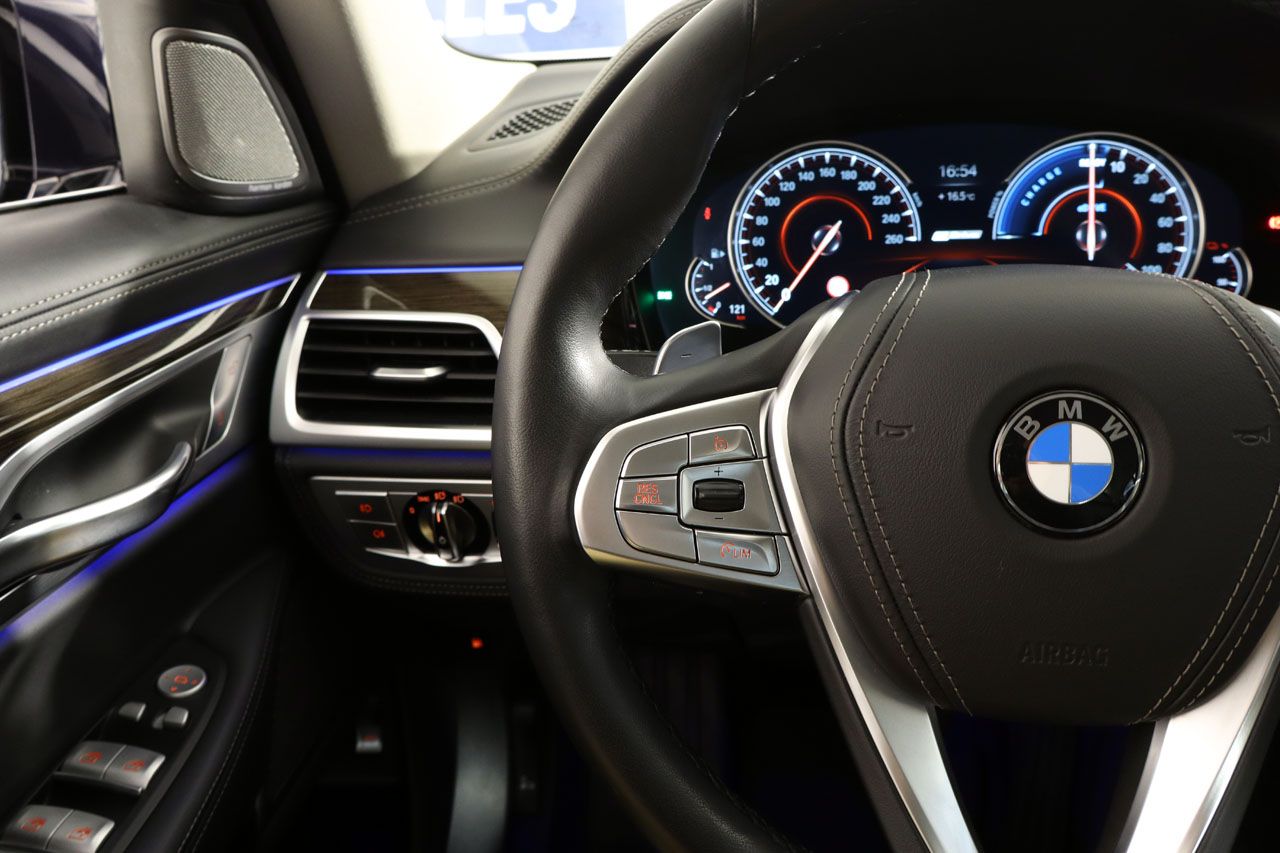 BMW 740 e iPerformance 326cv