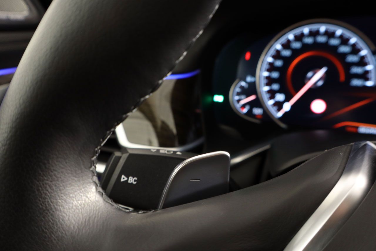 BMW 740 e iPerformance 326cv