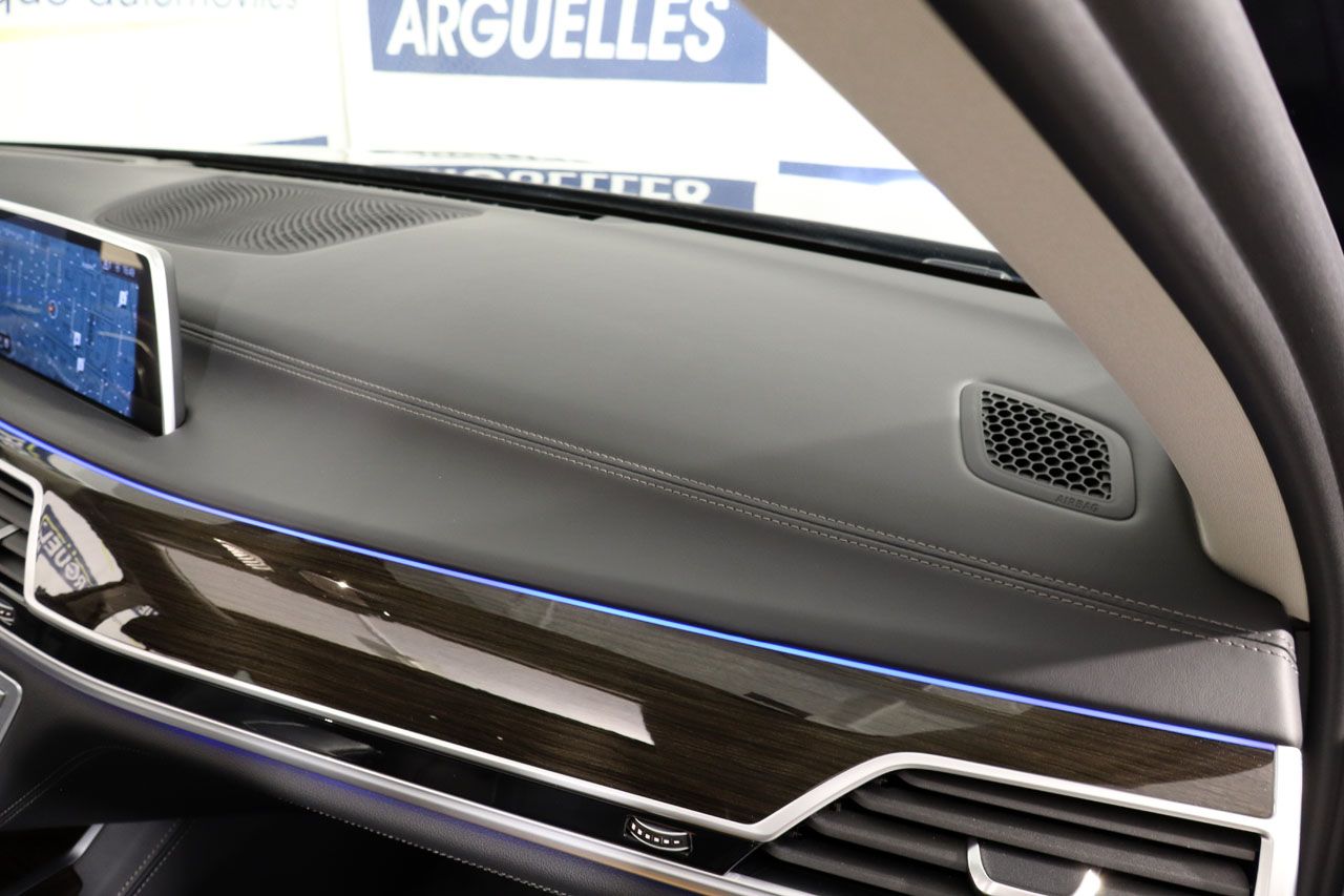 BMW 740 e iPerformance 326cv