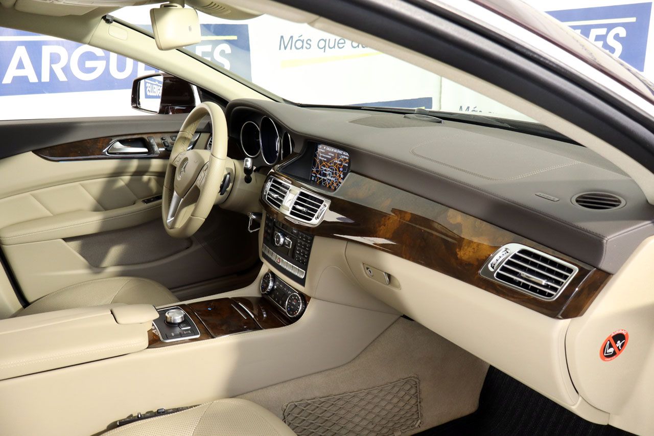 Mercedes Benz CLS 500 4MATIC BlueEFFICIENCY 408cv