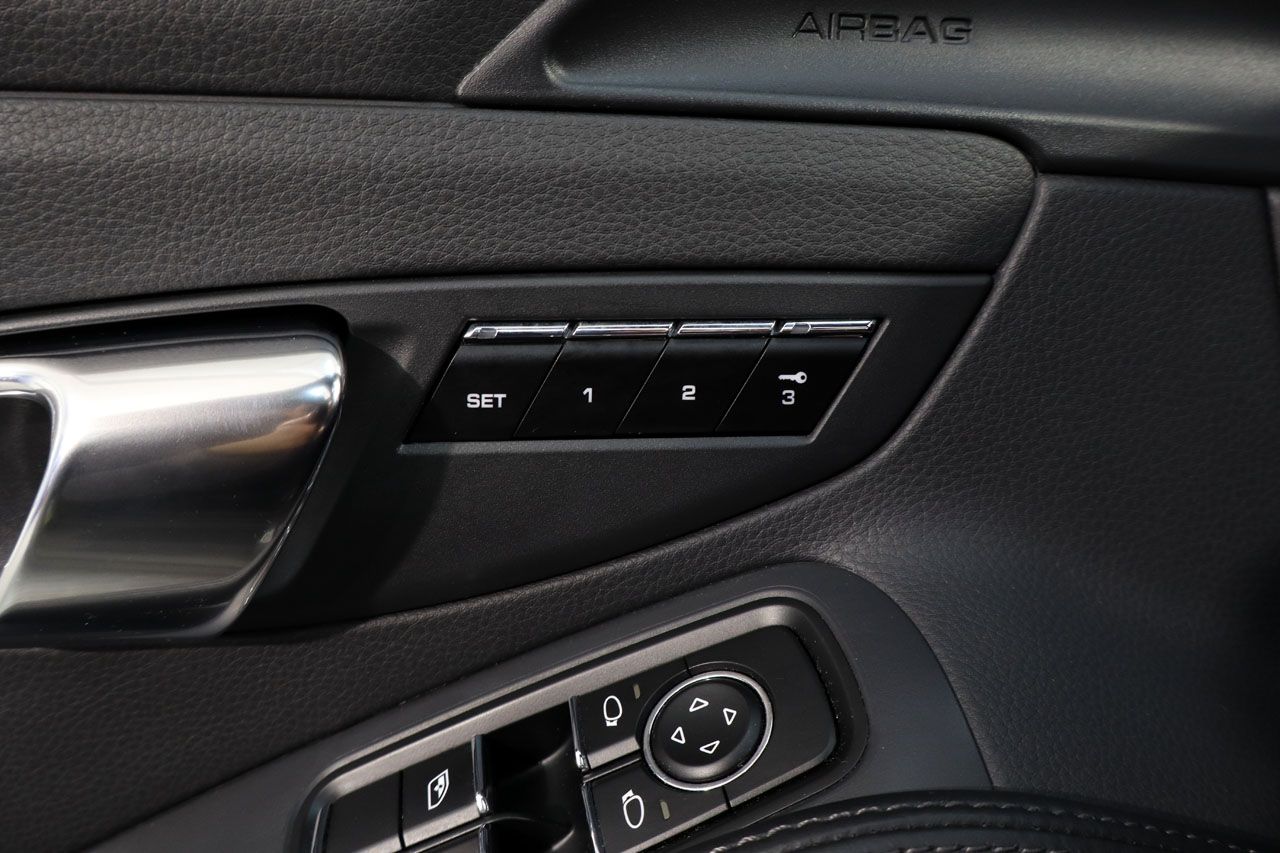 Porsche 911 Carrera 4S Coupe 400cv