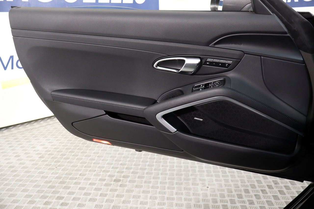 Porsche 911 Carrera 4S Coupe 400cv