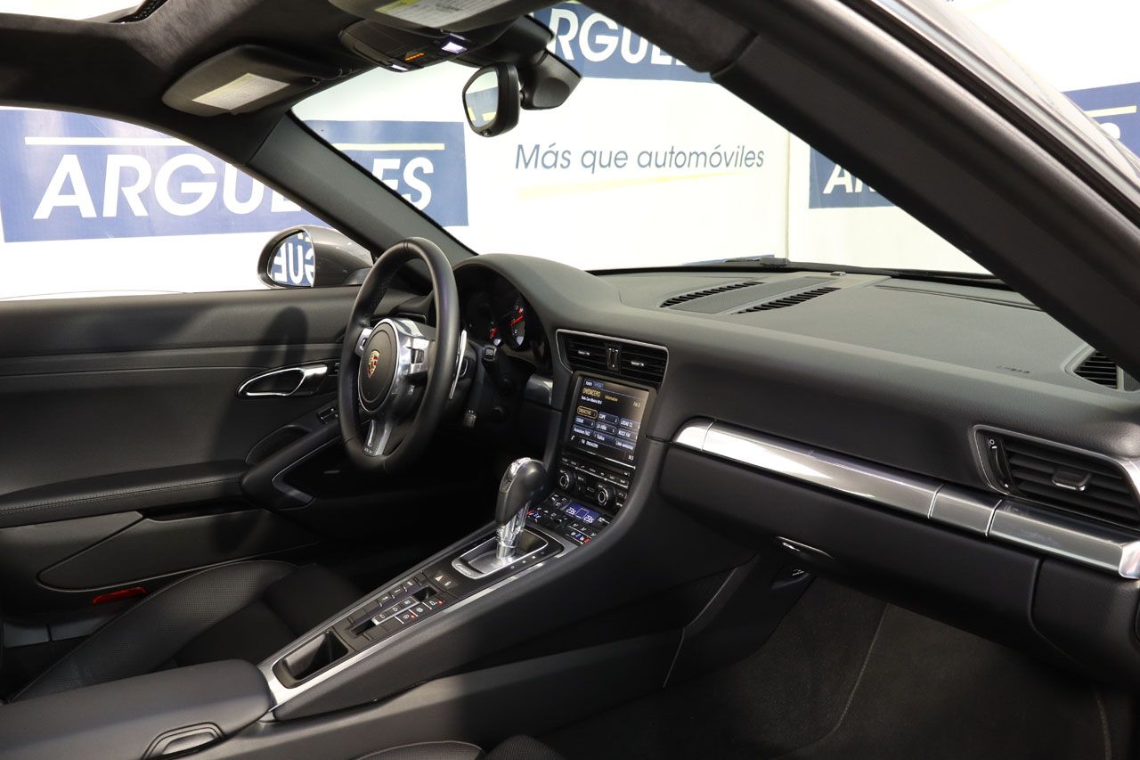 Porsche 911 Carrera 4S Coupe 400cv