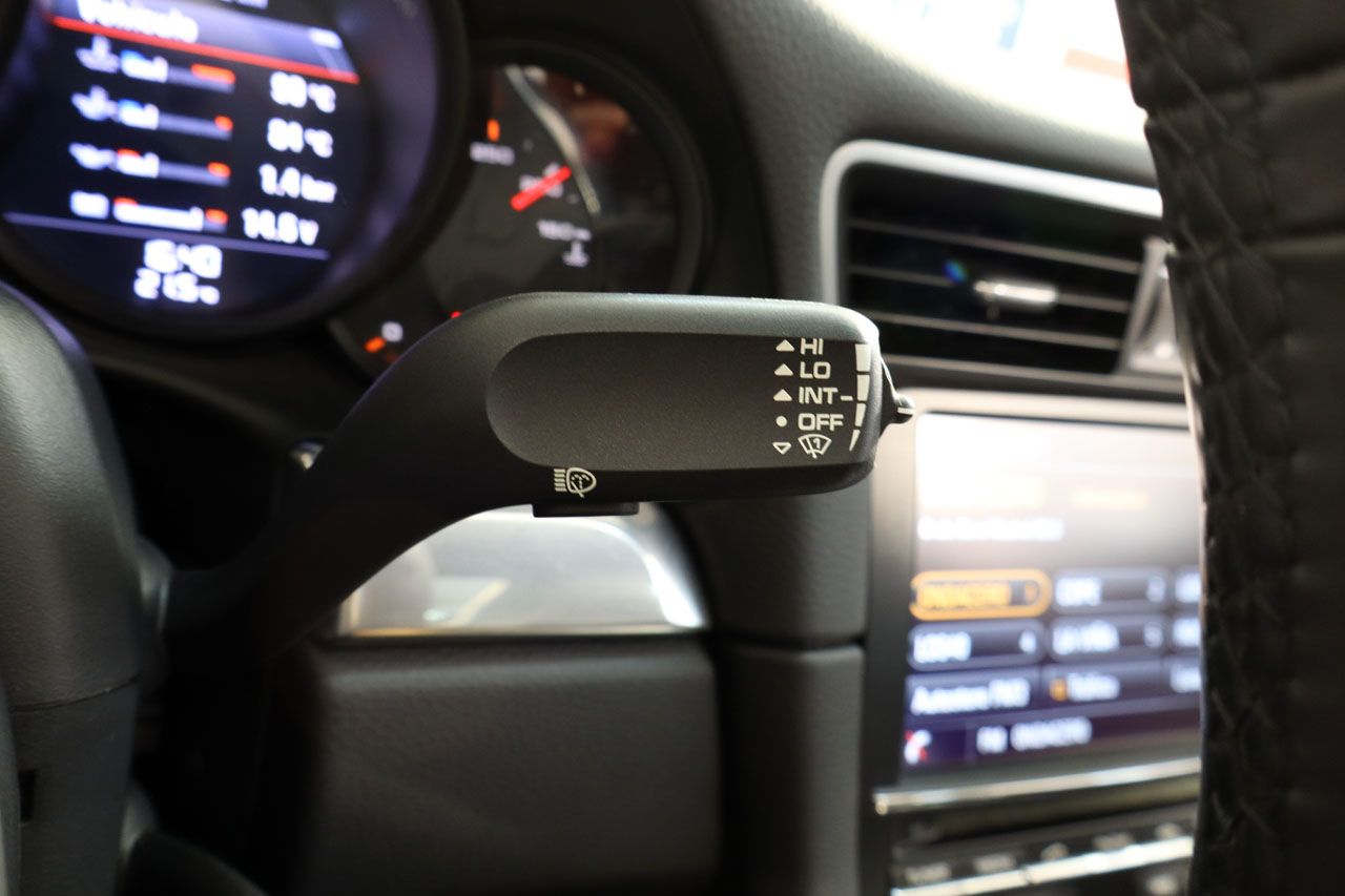 Porsche 911 Carrera 4S Coupe 400cv