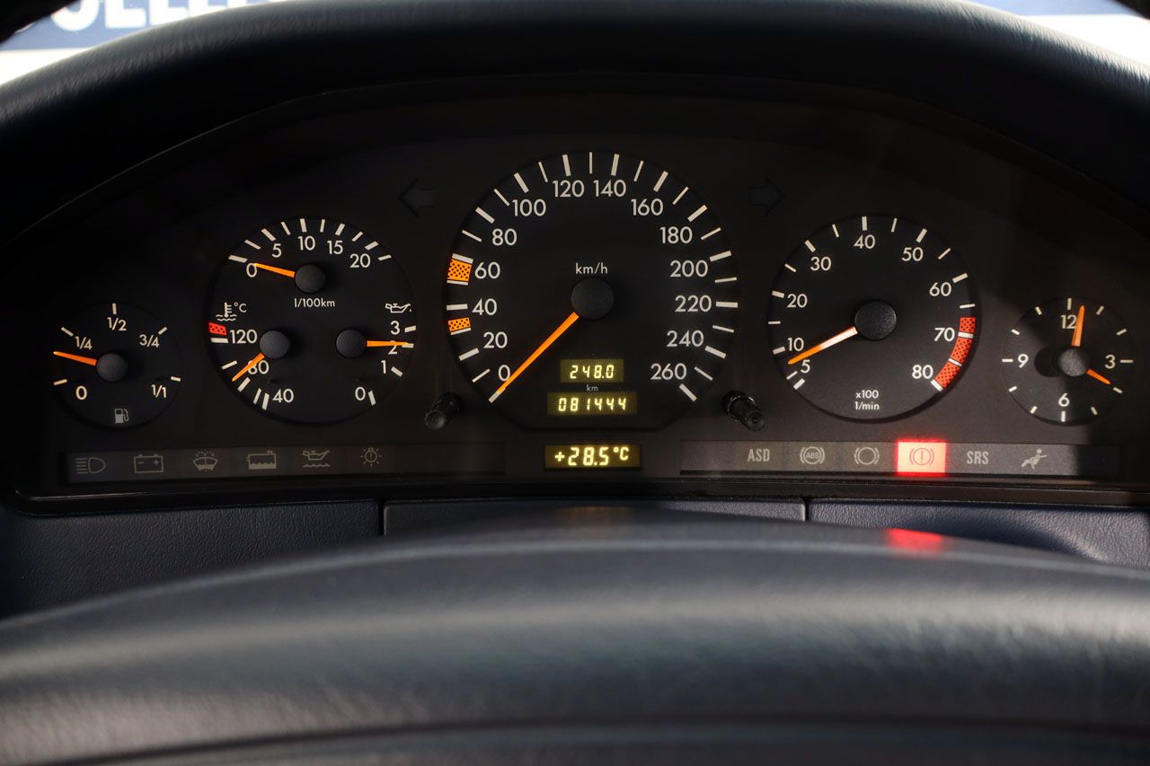 Mercedes Benz 300 SE 230cv 81270kms