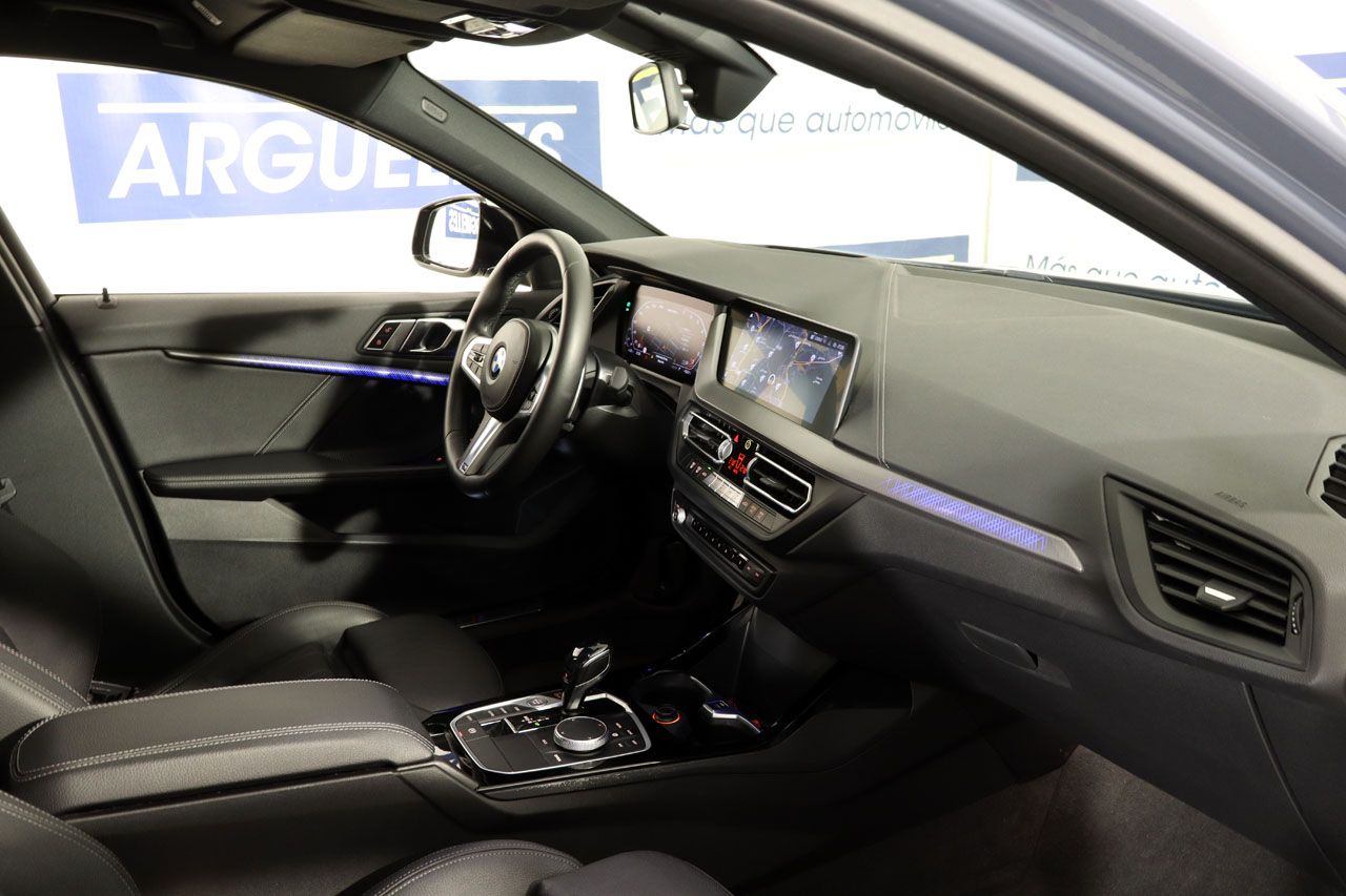 BMW M 135 i xDrive 306cv