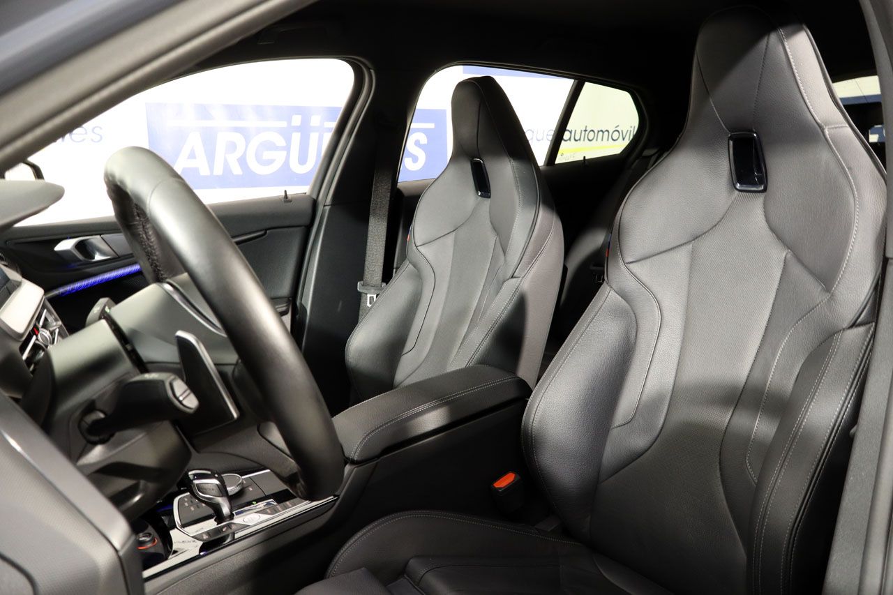 BMW M 135 i xDrive 306cv