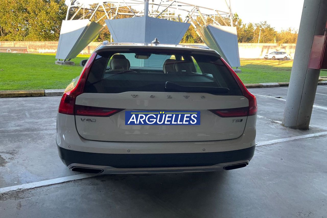 Volvo V90 Cross Country 2.0 T5 Pro AWD 250cv