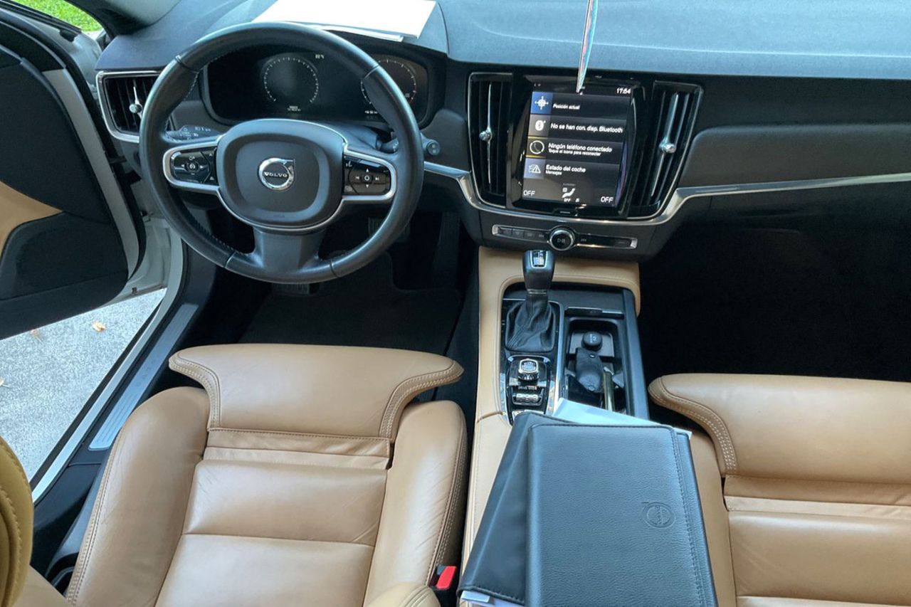 Volvo V90 Cross Country 2.0 T5 Pro AWD 250cv