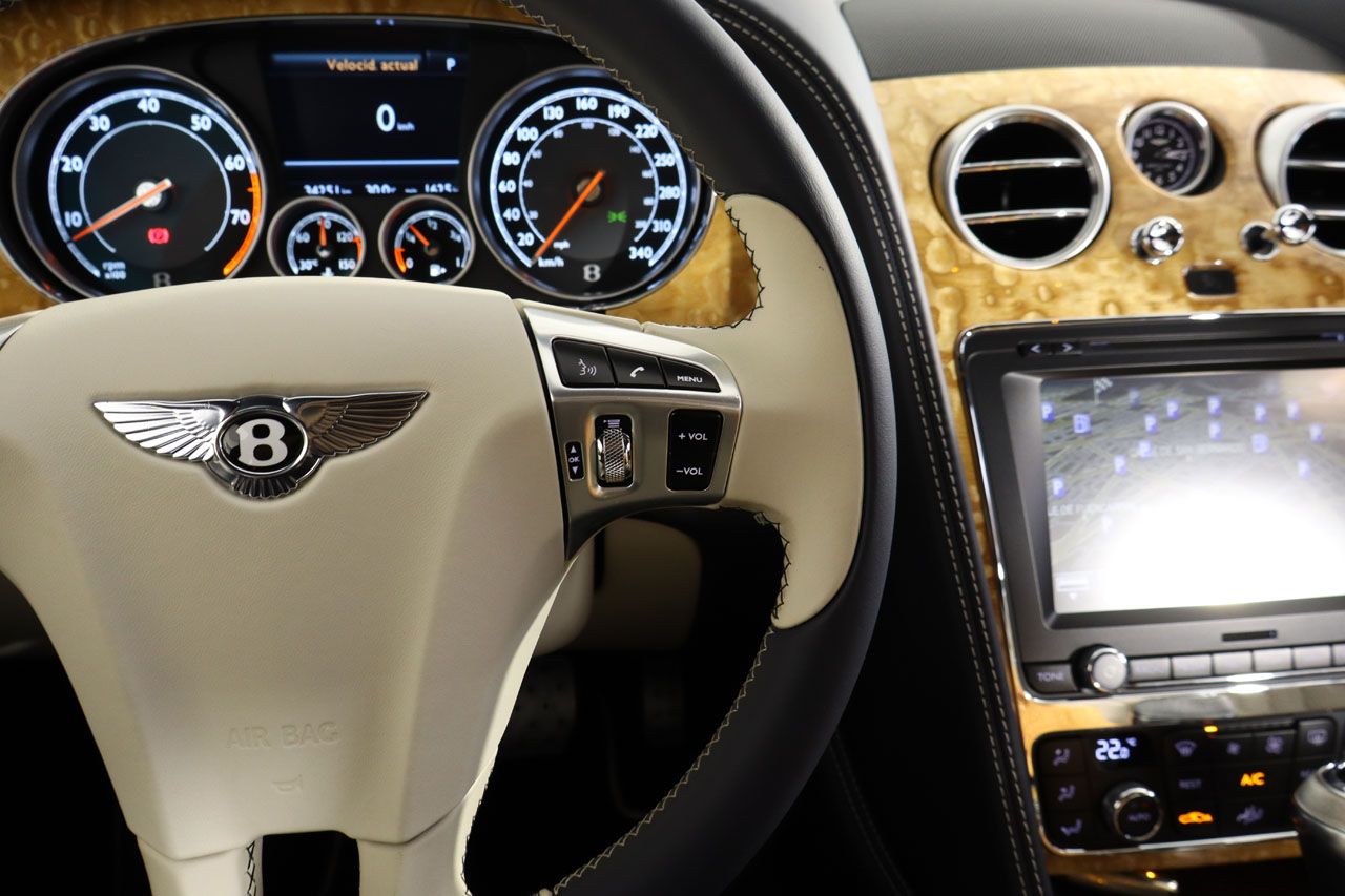 Bentley Flying Spur 4.0 W8 Mulliner 507cv