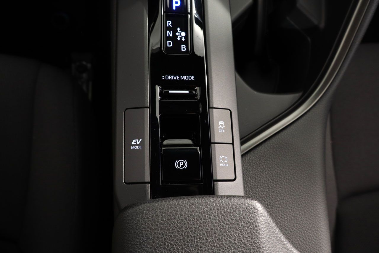 Toyota C-HR 140H Advance 140cv